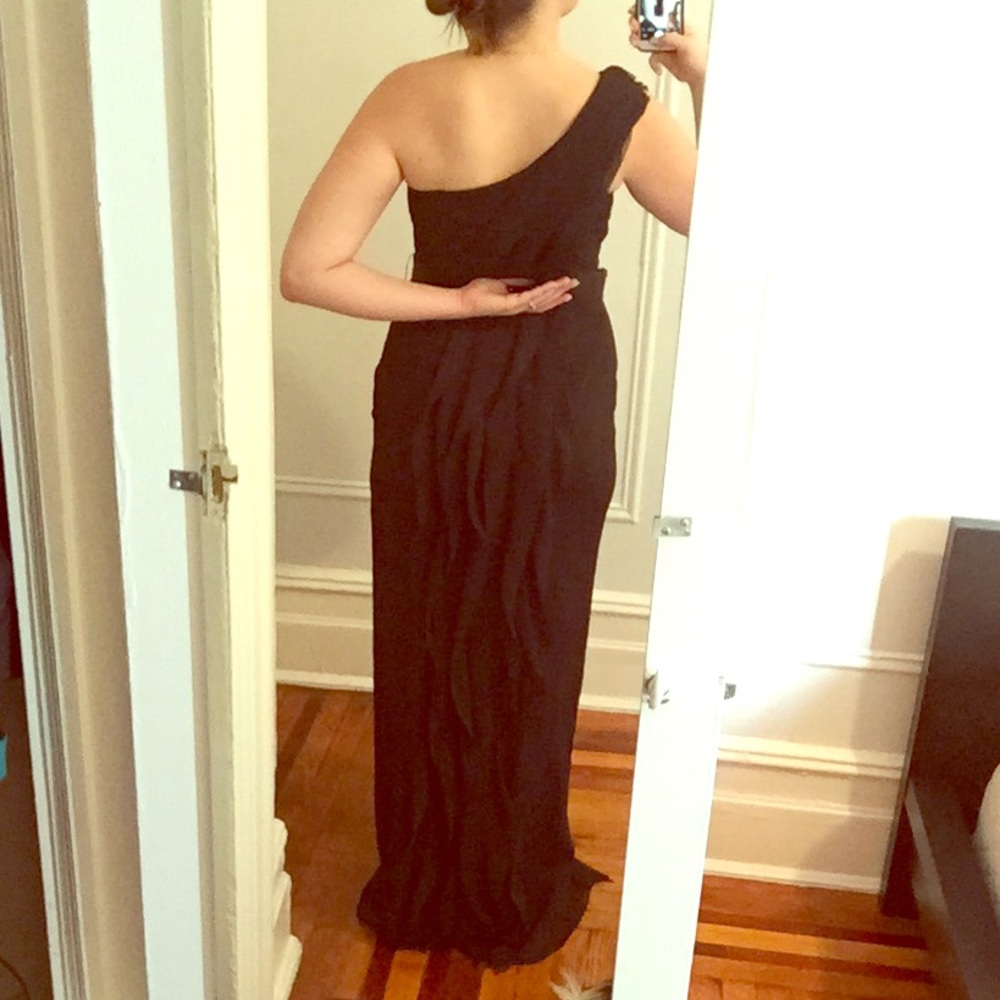 VERA WANG Cocktail/Bridesmaids Dress